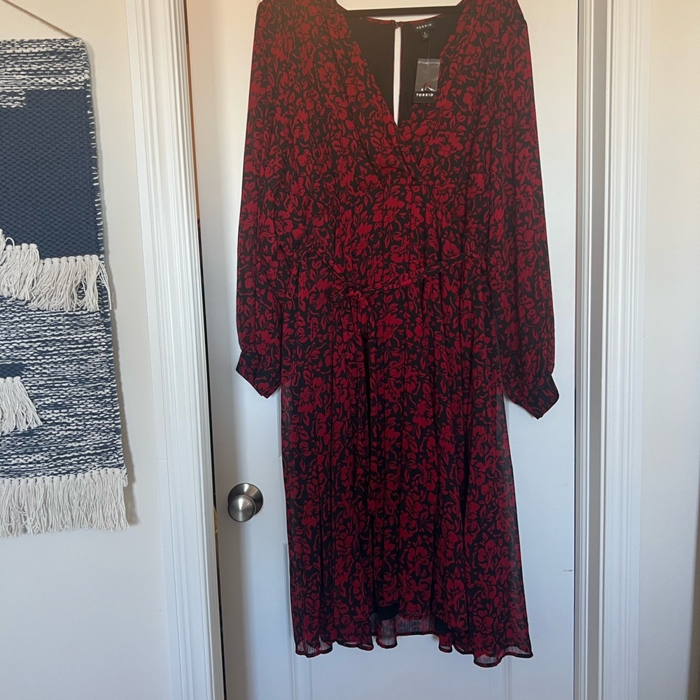 Elegant Red Floral Women's Dress